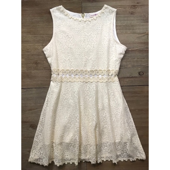 Altar'd State Dresses & Skirts - NWT Altar’d State Lace Dress